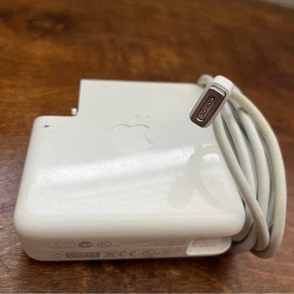 16.5V 85W 1/2in MagSafe Power Adapter (No Outlet Plug) for Apple MacBook - Picture 6 of 6